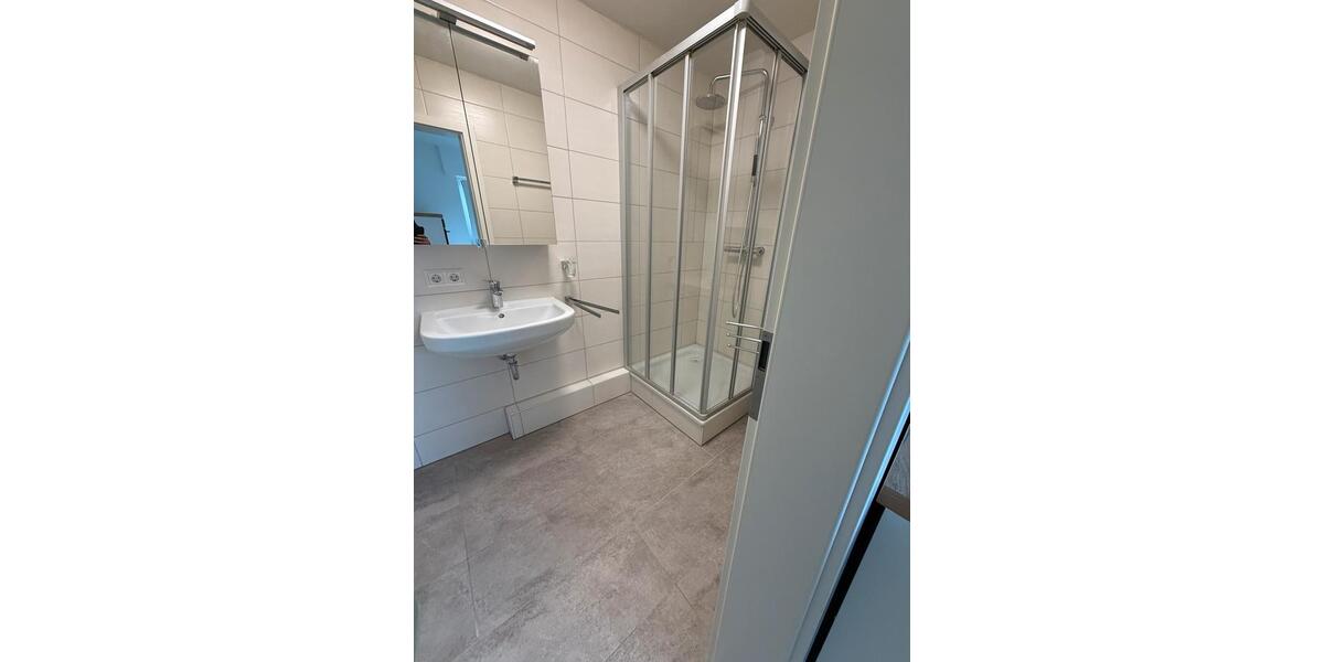 Erdgeschoßwohnung Gerlingen - 1 Zimmer, 39 m&sup2;, 750&euro; | Angebot:26399984