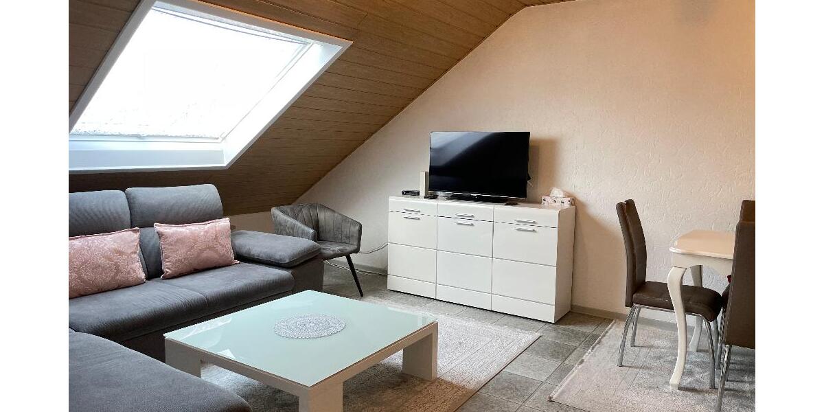 Ruhige gemütliche Wohnung mit Fernblick - Etagenwohnung Kraichtal Gochsheim | Angebot:27068731