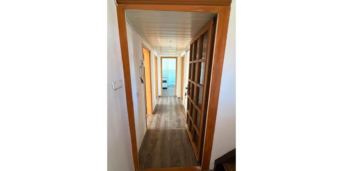 Dachgeschoßwohnung Pforzheim Eutingen - 3 Zimmer, 56 m&sup2;, 170.000&euro; | Angebot:26889099