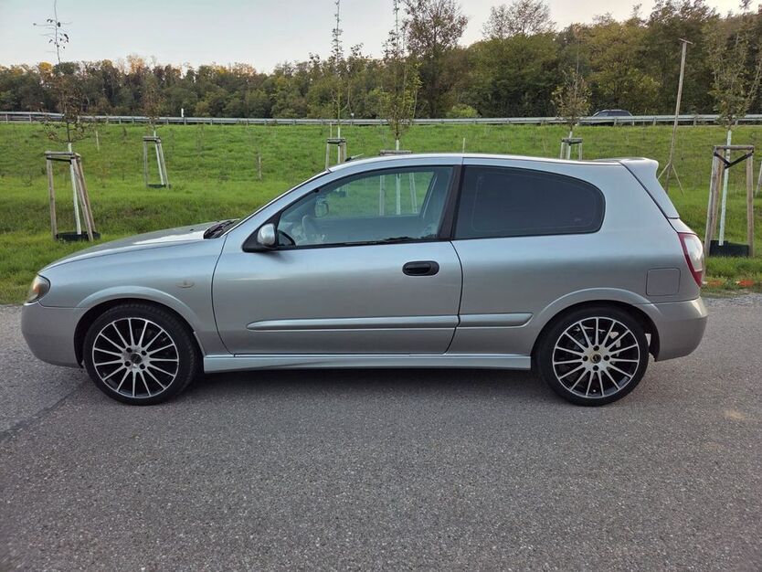 Nissan Almera 184.000 km 1.600 € Vaihingen an der Enz 71665