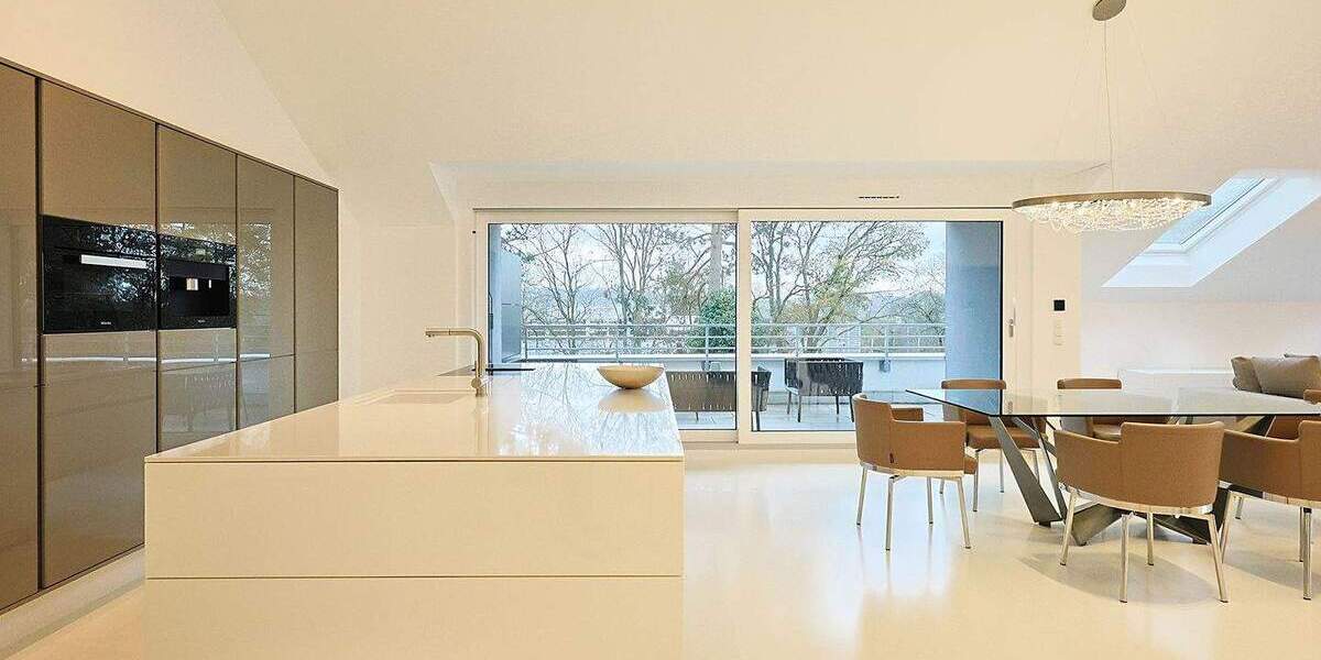 Etagenwohnung Sindelfingen Ost - 3 Zimmer, 118 m&sup2;, 780.000&euro; | Angebot:25798971