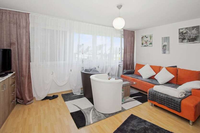 Wohnung zum Kaufen in Leonberg 133.000 € 38.5 m²