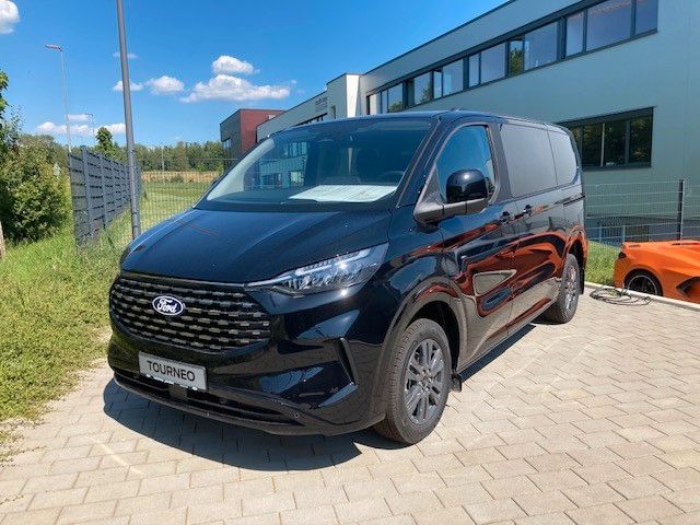 Ford Tourneo Custom 13.000 km 44.500 &euro; Walzbachtal 75045