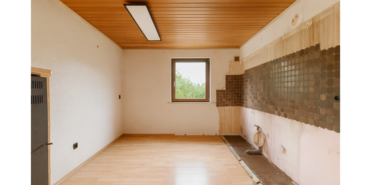 Raum für Ideen: Doppelhaushälfte mit Bauplatz, großem Garten und Garage 5 zimmer