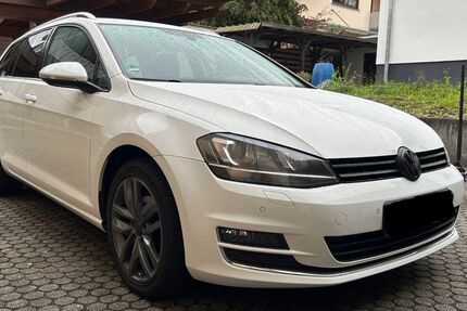 VW Golf 114.000 km 12.490 € Karlsdorf-Neuthard 76689