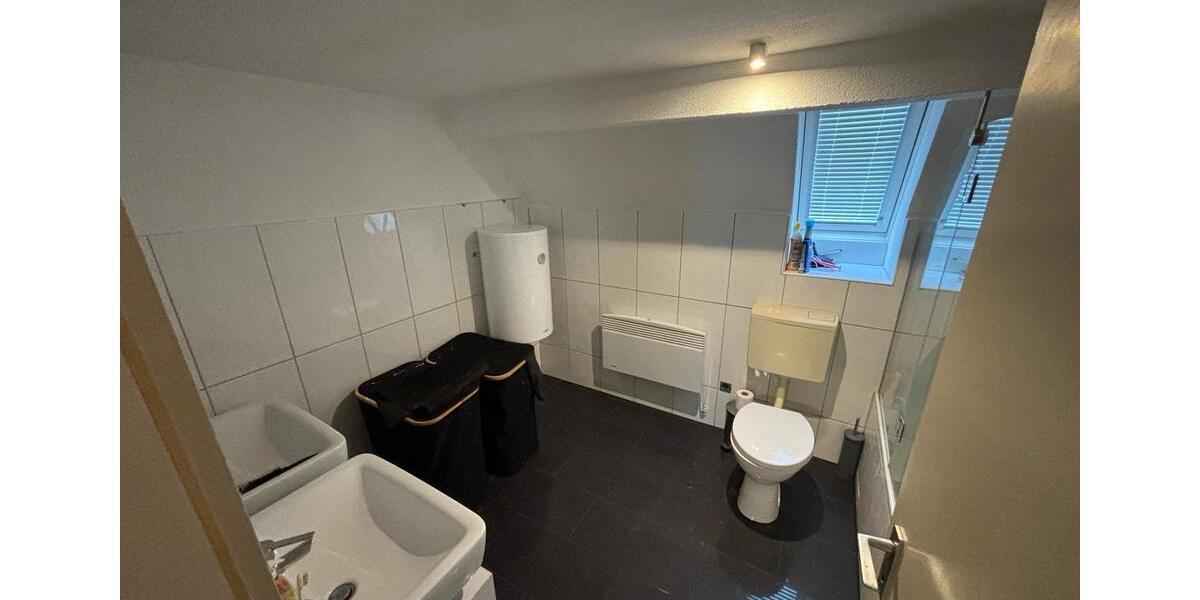 Dachgeschoßwohnung Birkenfeld - 1 Zimmer, 45 m&sup2;, 470&euro; | Angebot:25421269