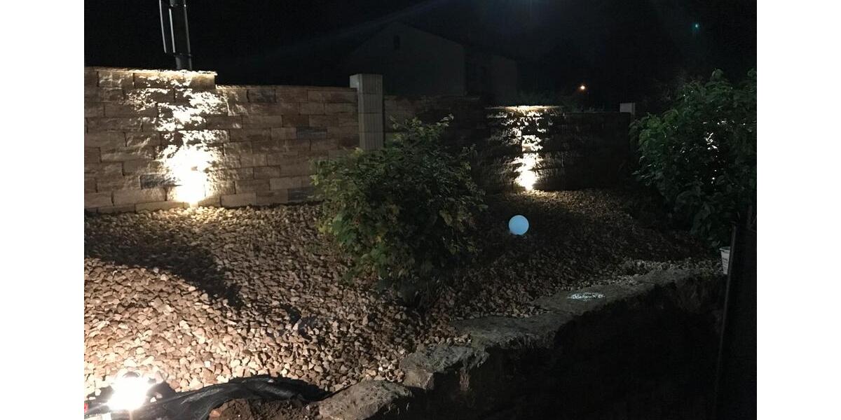 2 Familienhaus auf 1061 qm Grundstück 10 zimmer