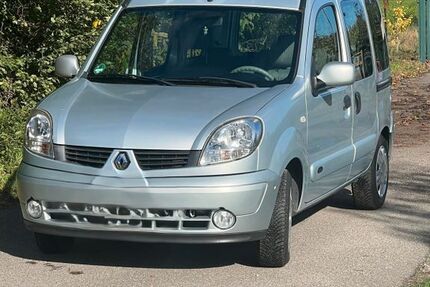 Renault Kangoo 135.500 km 4.800 &euro; Karlsruhe 76149