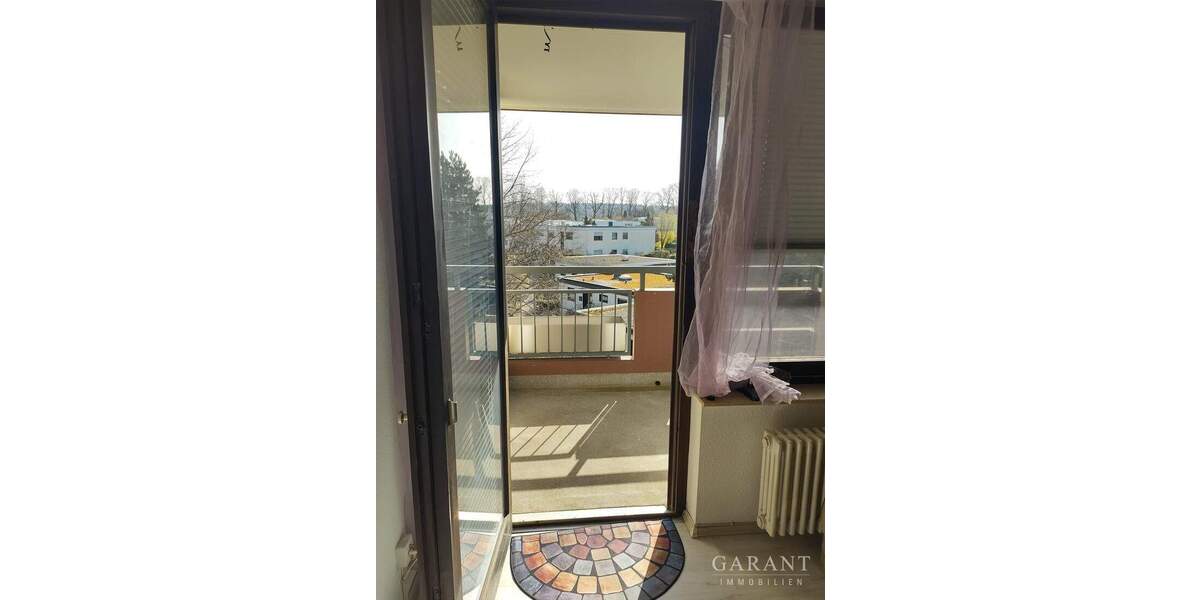 Etagenwohnung Pforzheim Sonnenhof - 2 Zimmer, 66 m&sup2;, 198.000&euro; | Angebot:25880936