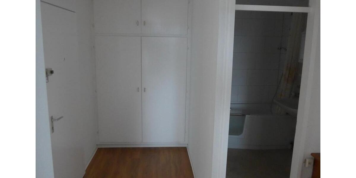 Etagenwohnung Stutensee - 3 Zimmer, 91 m&sup2;, 295.000&euro; | Angebot:26545410