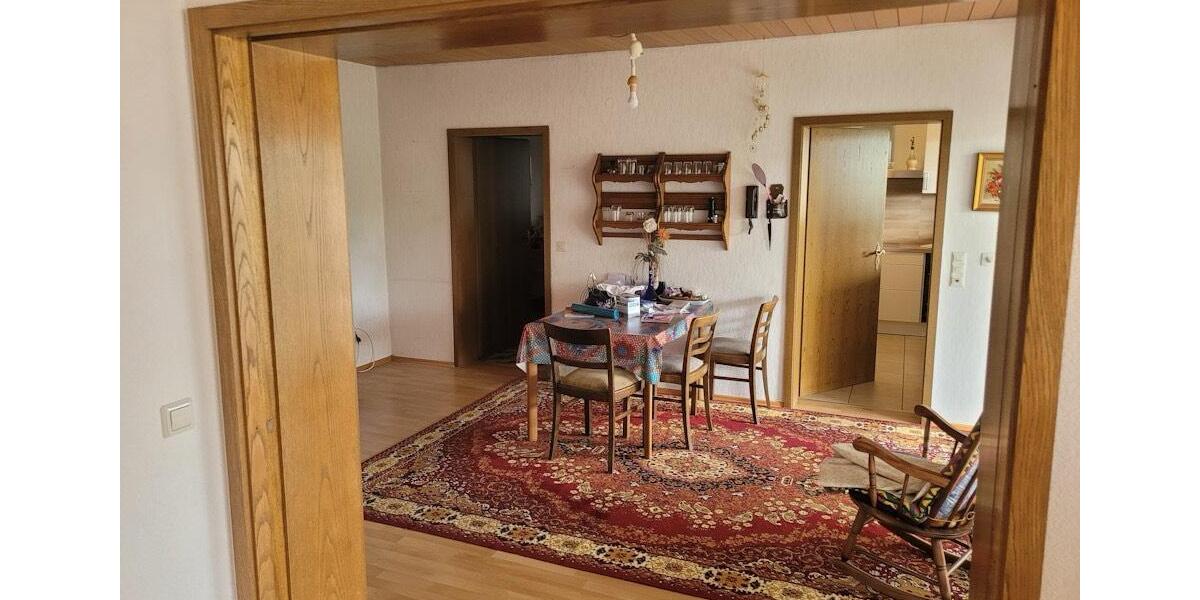 Einfamilienhaus Bretten - 7 Zimmer, 155 m&sup2;, 590.000&euro; | Angebot:26811608