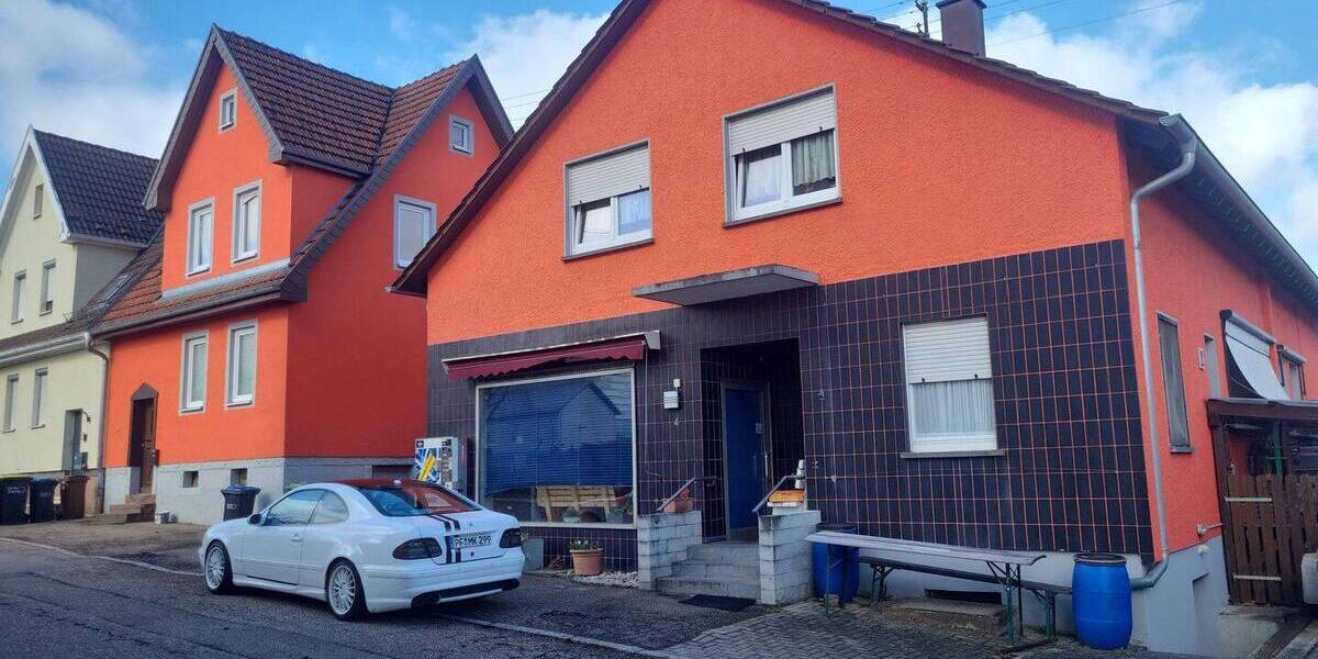 Etagenwohnung Straubenhardt Feldrennach - 9 Zimmer, 188 m&sup2;, 385.000&euro; | Angebot:26293087