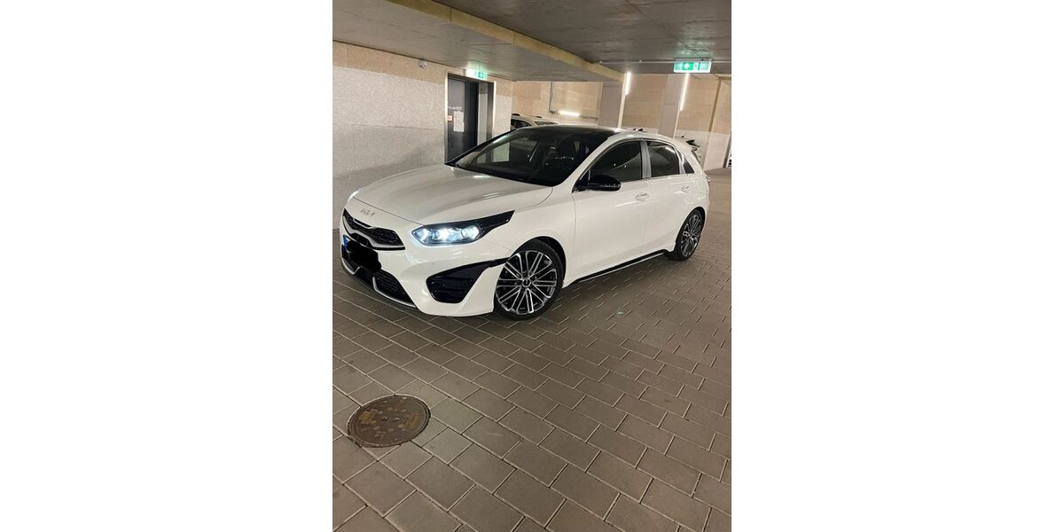 Kia ceed / Ceed 64.500 km 19.000 &euro; Sindelfingen 71065