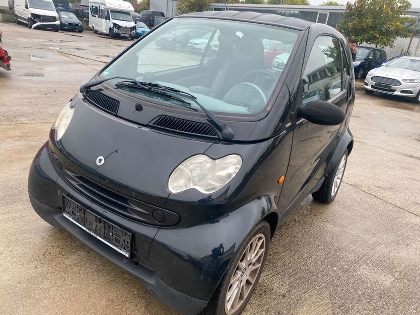 Smart ForTwo 160.000 km 900 € Bruchsal 76646