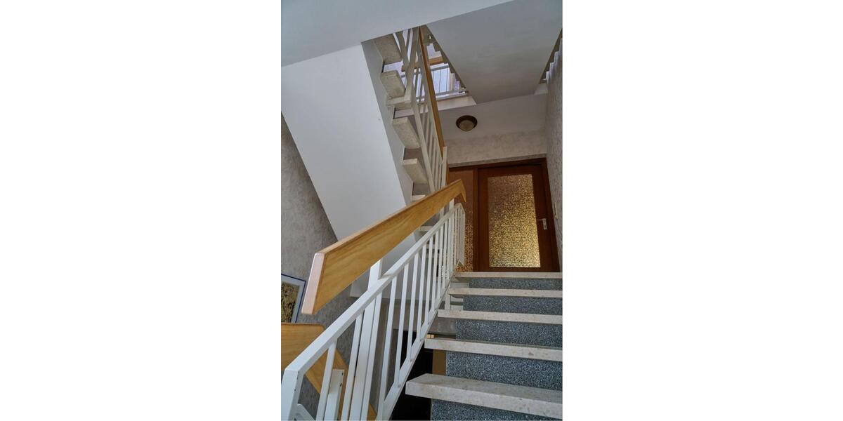 gepflegtes Einfamilienhaus mit Garten in Top-Lage 8 zimmer