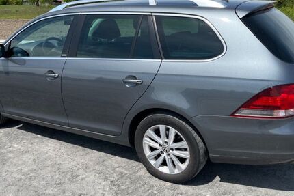 VW Golf 143.000 km 3.850 &euro; Leonberg 71229