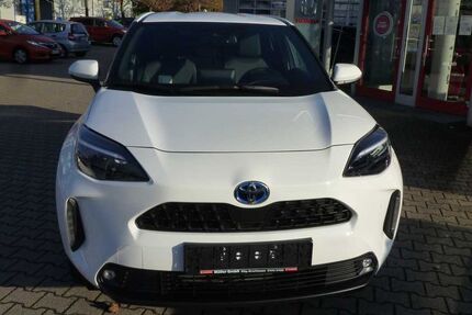 Toyota Yaris Cross 17.800 km 23.890 &euro; Ettlingen-Bruchhausen 76275