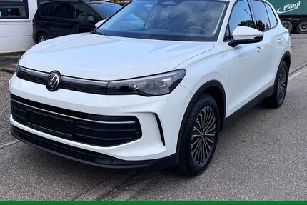 VW Tiguan 13.350 km 35.105 € Knittlingen 75438