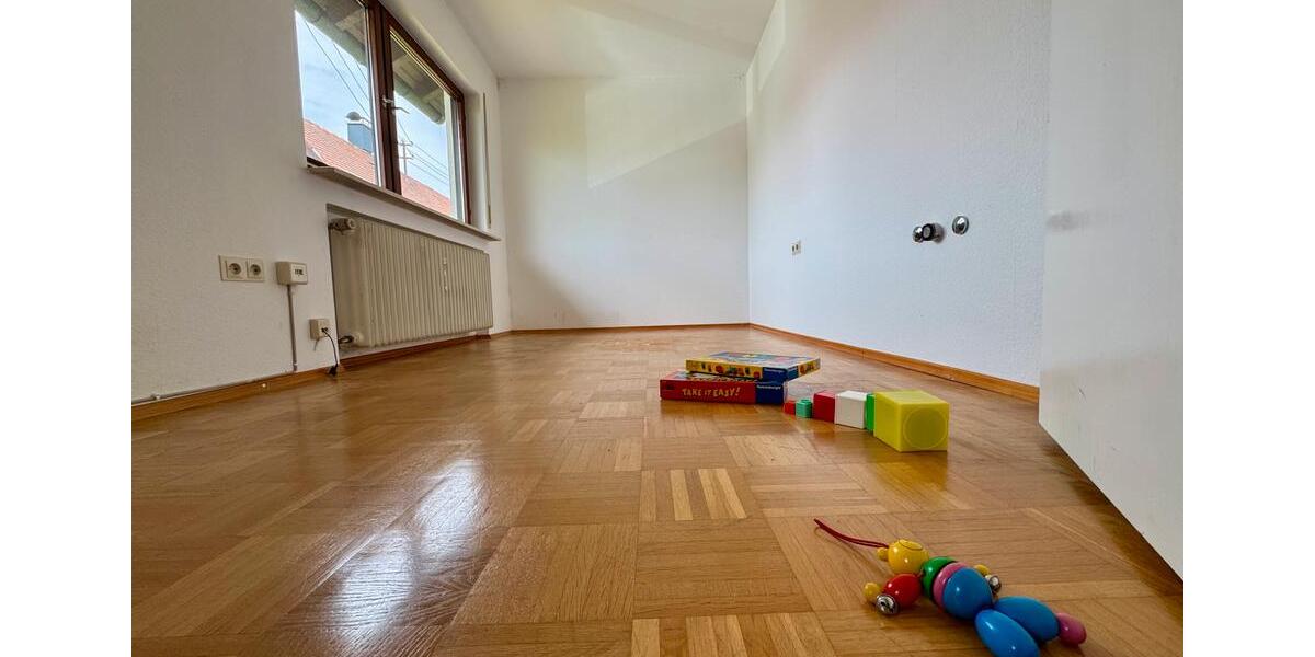 Mehrfamilienhaus, Wohnhaus Dobel - 8 Zimmer, 150 m&sup2;, 489.000&euro; | Angebot:27118332
