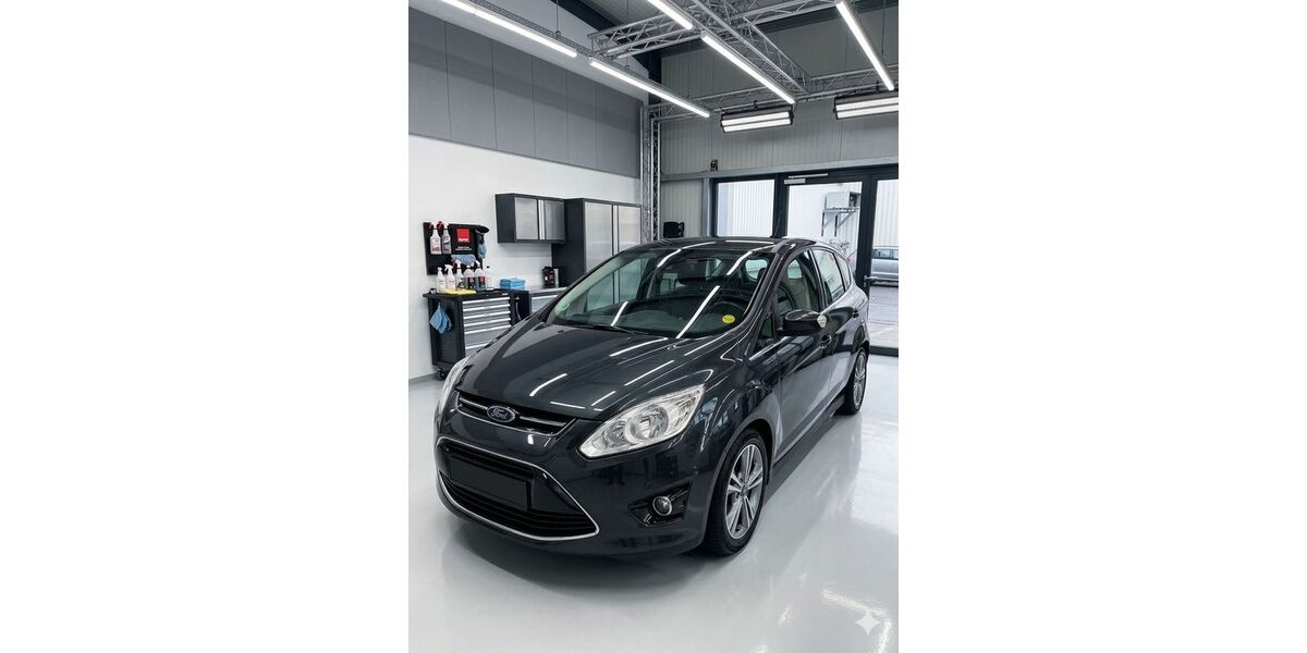 Ford Grand C-Max 33.000 km 11.499 &euro; Keltern (Pforzheim) 75210