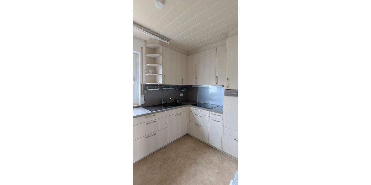 Freistehendes Einfamilienhaus mit Wärmepumpe, Garten & Doppelgarage, ruhige Lage, provisionsfrei! 5 zimmer