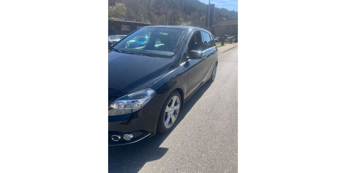 Mercedes-Benz B 200 187.000 km 7.000 &euro; Unterreichenbach 75399