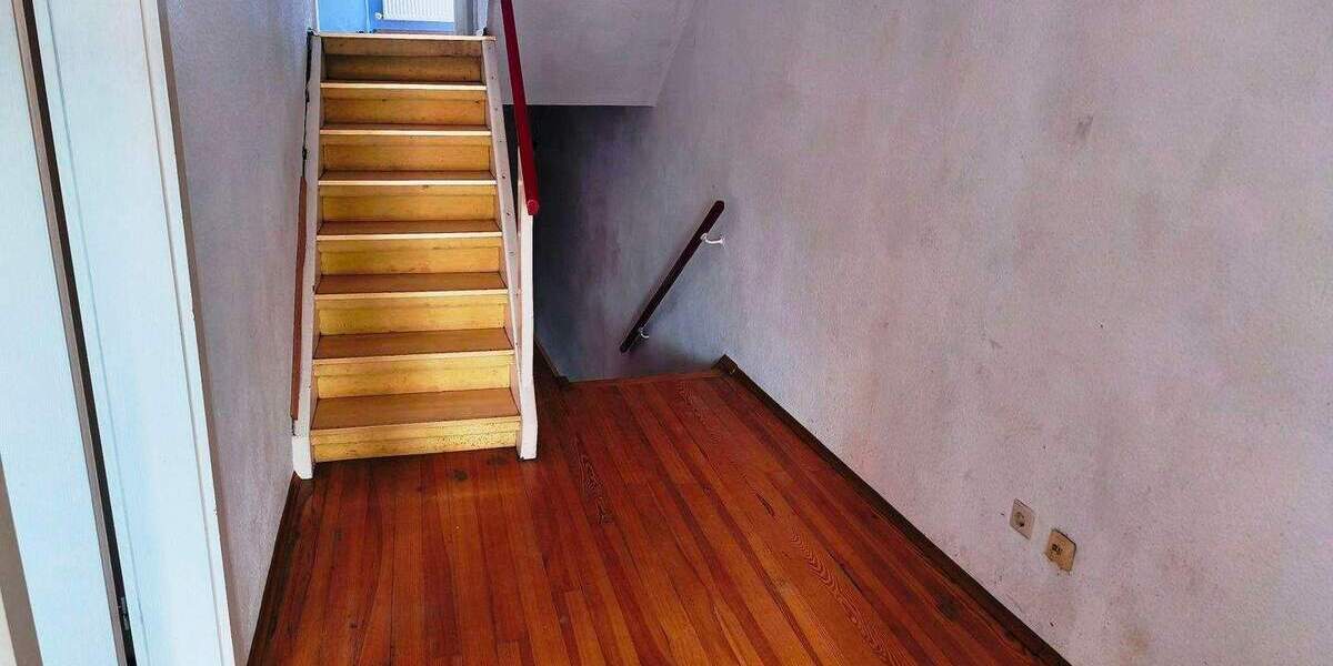 Mehrfamilienhaus, Wohnhaus Remchingen Wilferdingen - 4 Zimmer, 107 m&sup2;, 850&euro; | Angebot:25748636