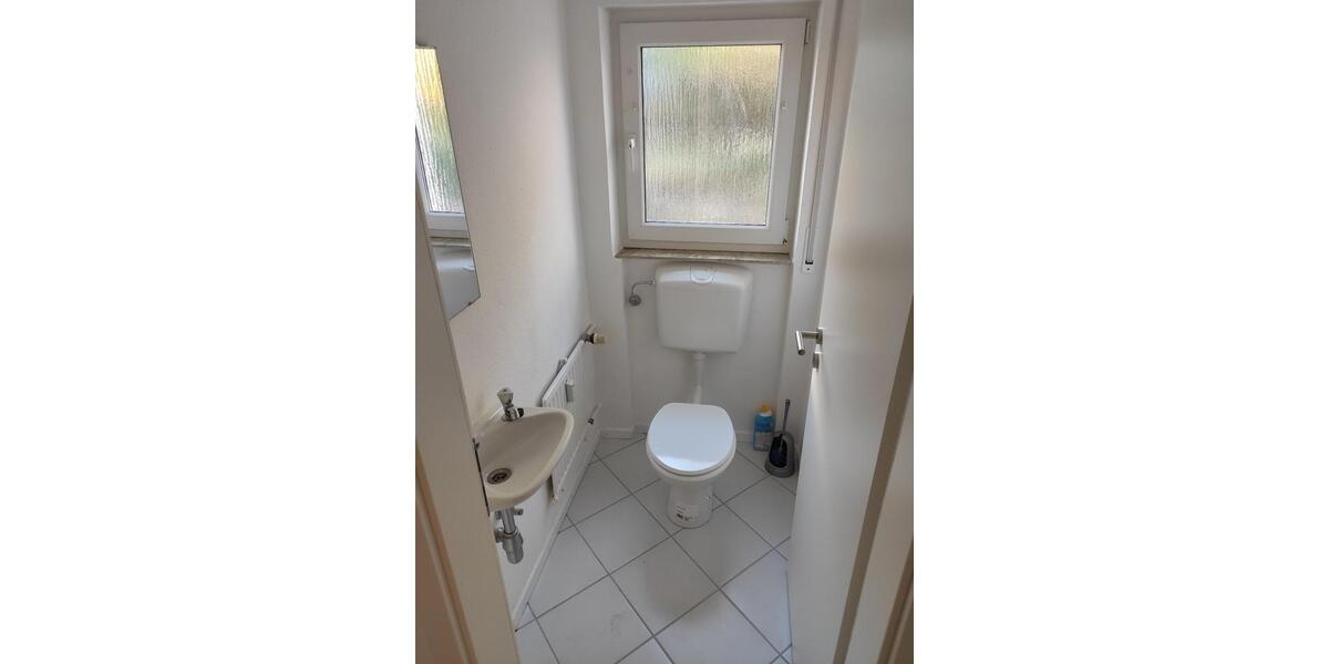 Erdgeschoßwohnung Bad Herrenalb - 2 Zimmer, 60 m&sup2;, 600&euro; | Angebot:26223646