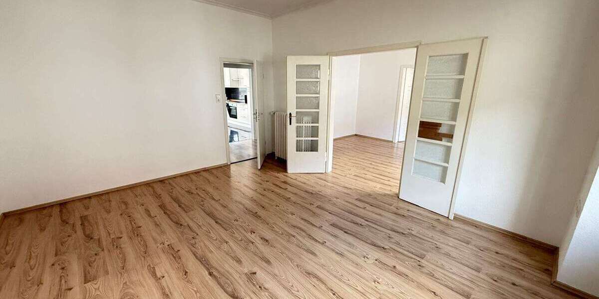 Wohnung zum Kaufen in Pforzheim 298.000 € 109 m² 4 zimmer