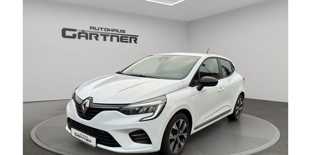 Renault Clio 7.200 km 15.580 &euro; Bretten 75015