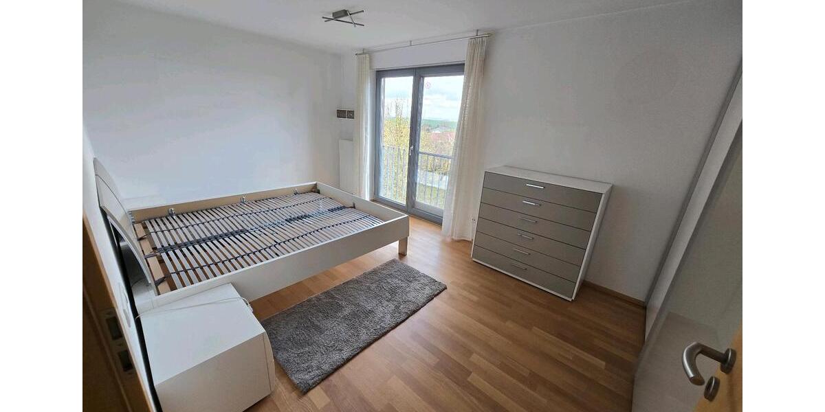 Etagenwohnung Ditzingen - 3 Zimmer, 75 m&sup2;, 1.115&euro; | Angebot:26438195
