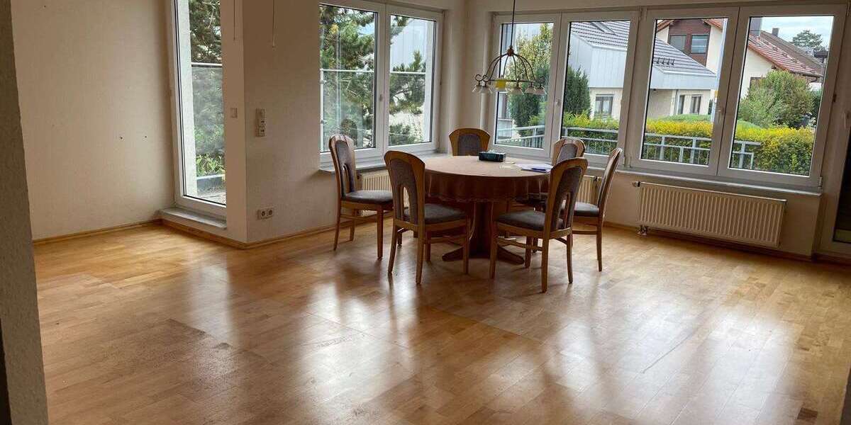 Wohnung zum Kaufen in Weissach 450.000 € 122 m² 4 zimmer