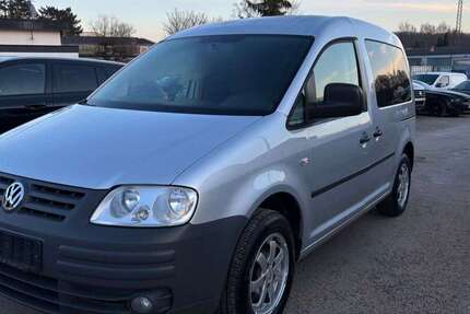 VW Caddy 99.682 km 8.990 &euro; Magstadt 71106