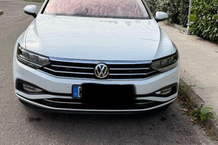 VW Passat 164.500 km 16.490 &euro; Karlsruhe 76133