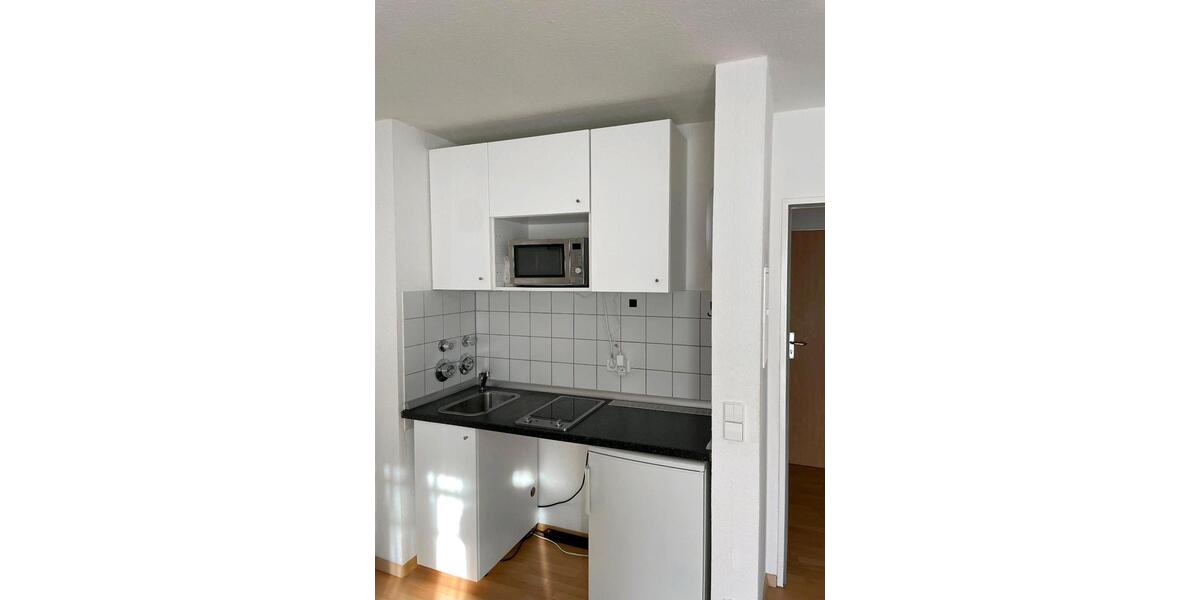 Charmante 1-Zimmer-Wohnung, Balkon und Tiefgaragenstellplatz 7129 1 zimmer