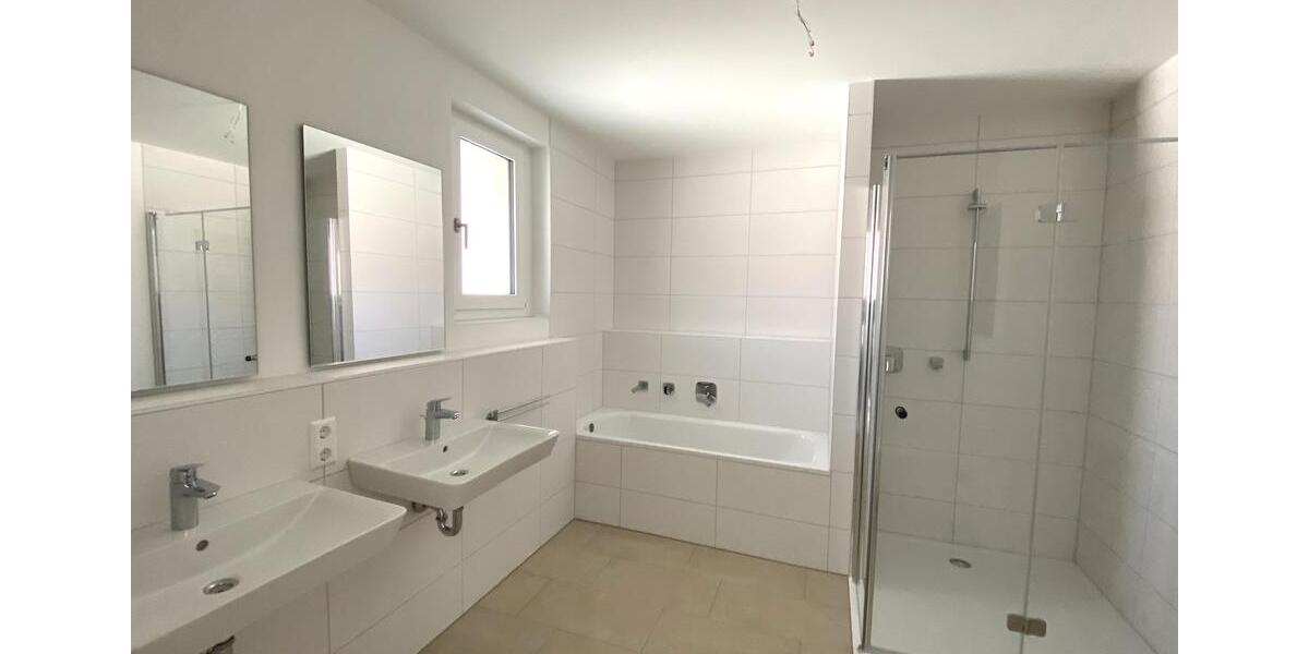 Etagenwohnung Leonberg - 4 Zimmer, 105 m&sup2;, 1.787&euro; | Angebot:23644749