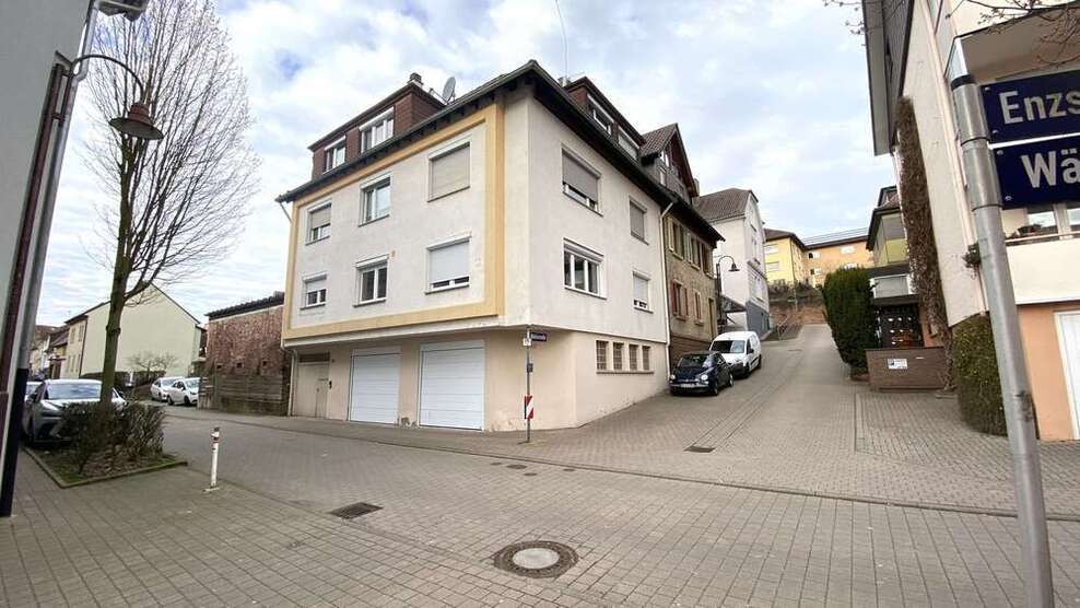 Wohnung zum Kaufen in Pforzheim 259.000 € 84.22 m²