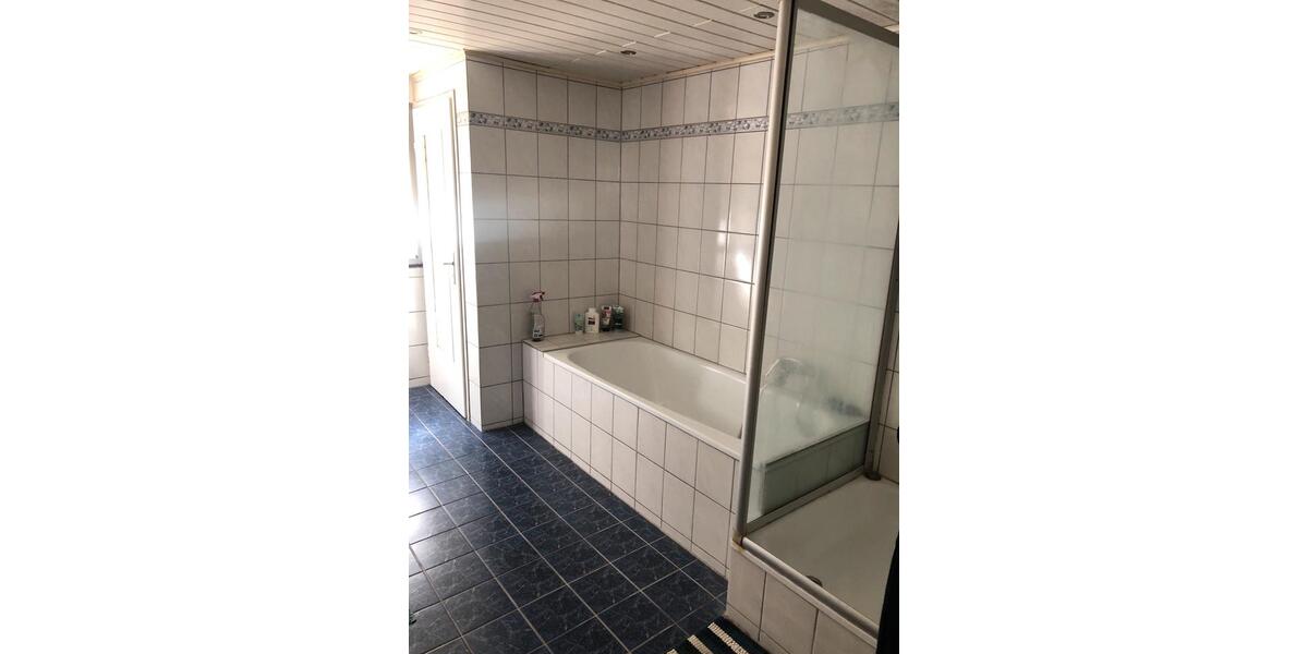 Einfamilienhaus Remchingen - 5 Zimmer, 96 m&sup2;, 1.200&euro; | Angebot:26344145