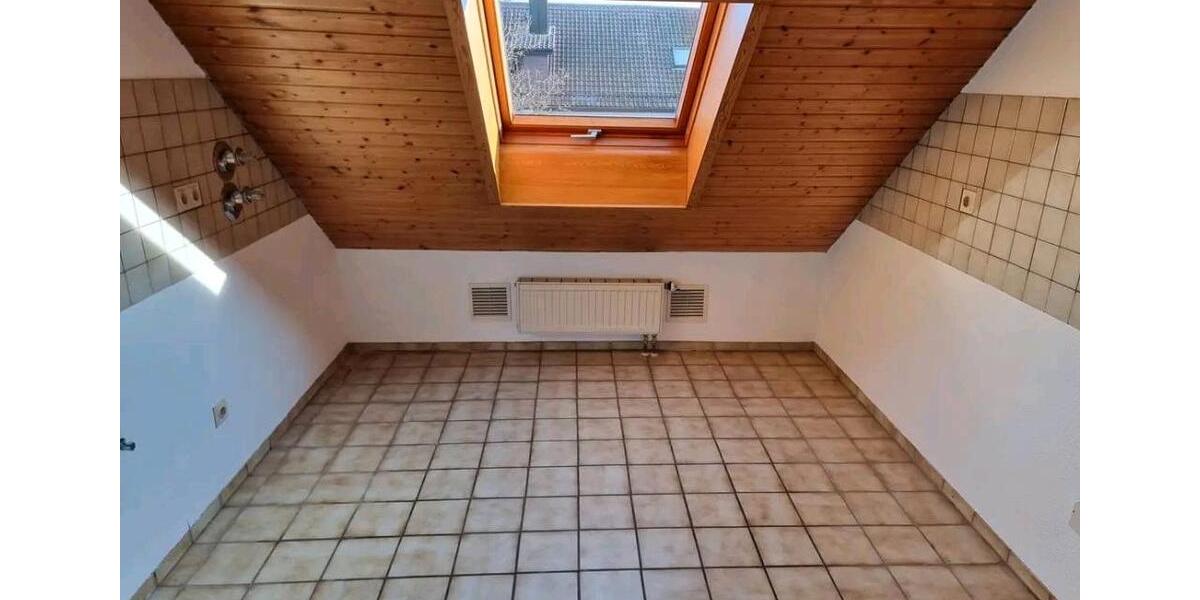 Dachgeschoßwohnung Karlsruhe Grötzingen - 3.5 Zimmer, 100 m&sup2;, 1.485&euro; | Angebot:26605044