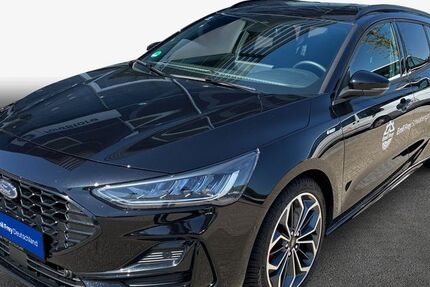 Ford Focus 10.800 km 30.930 &euro; Leonberg 71229