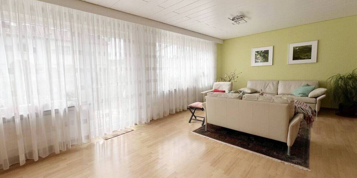 Reihenendhaus Leonberg Warmbronn - 6 Zimmer, 124 m&sup2;, 620.000&euro; | Angebot:25929205