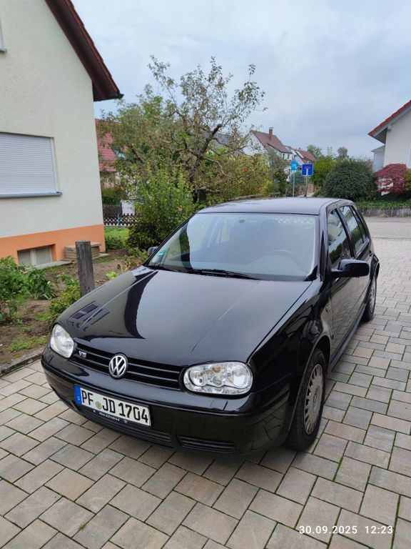 VW Golf 158.600 km 3.200 € Ölbronn - Dürrn 75248