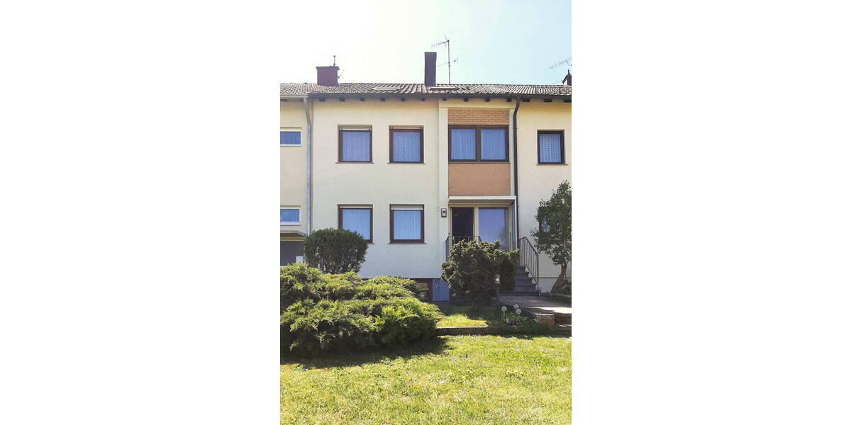 Reihenmittelhaus Ditzingen - 7 Zimmer, 162 m&sup2;, 540.000&euro; | Angebot:26477778