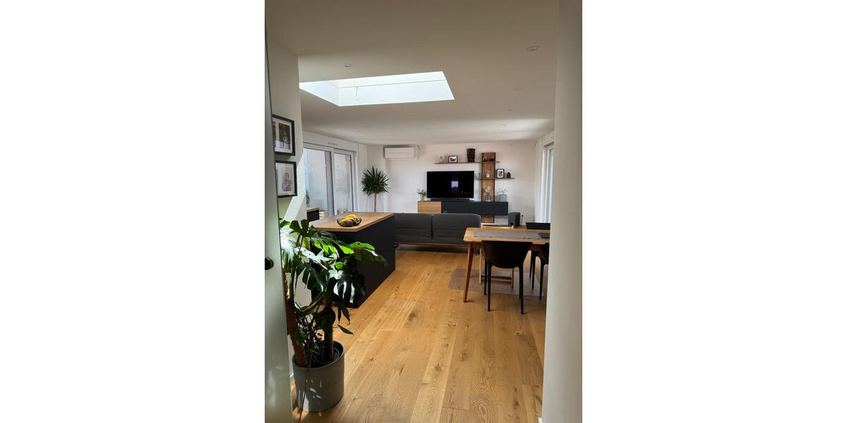 Einfamilienhaus Markgröningen - 3.5 Zimmer, 140 m&sup2;, 2.050&euro; | Angebot:25369088