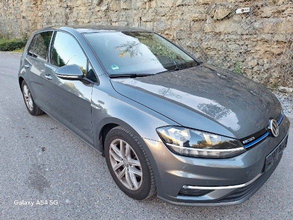VW Golf 161.000 km 12.450 € Magstadt 71106