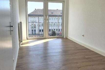 Wohnung Karlsruhe Mühlburg - 2 Zimmer, 65 m&sup2;, 650&euro; | Angebot:27197296