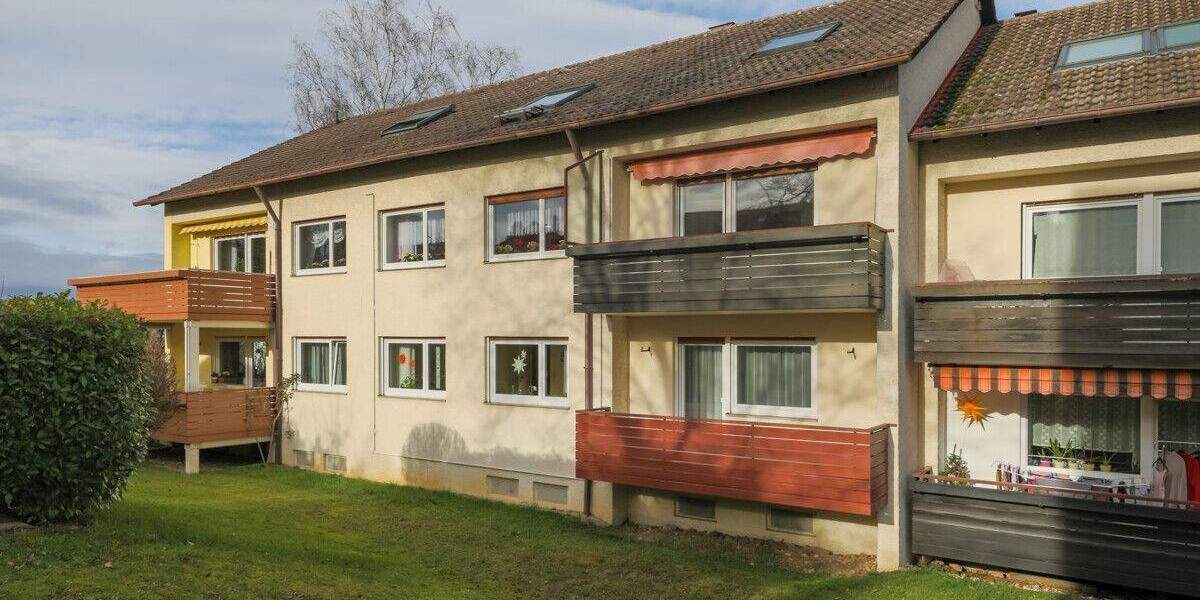 Etagenwohnung Pforzheim Buckenberg - 2 Zimmer, 64 m&sup2;, 198.000&euro; | Angebot:24860407