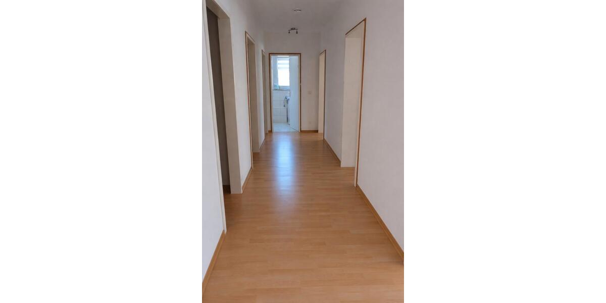 Etagenwohnung Pforzheim Eutingen - 3 Zimmer, 79 m&sup2;, 228.000&euro; | Angebot:26393990