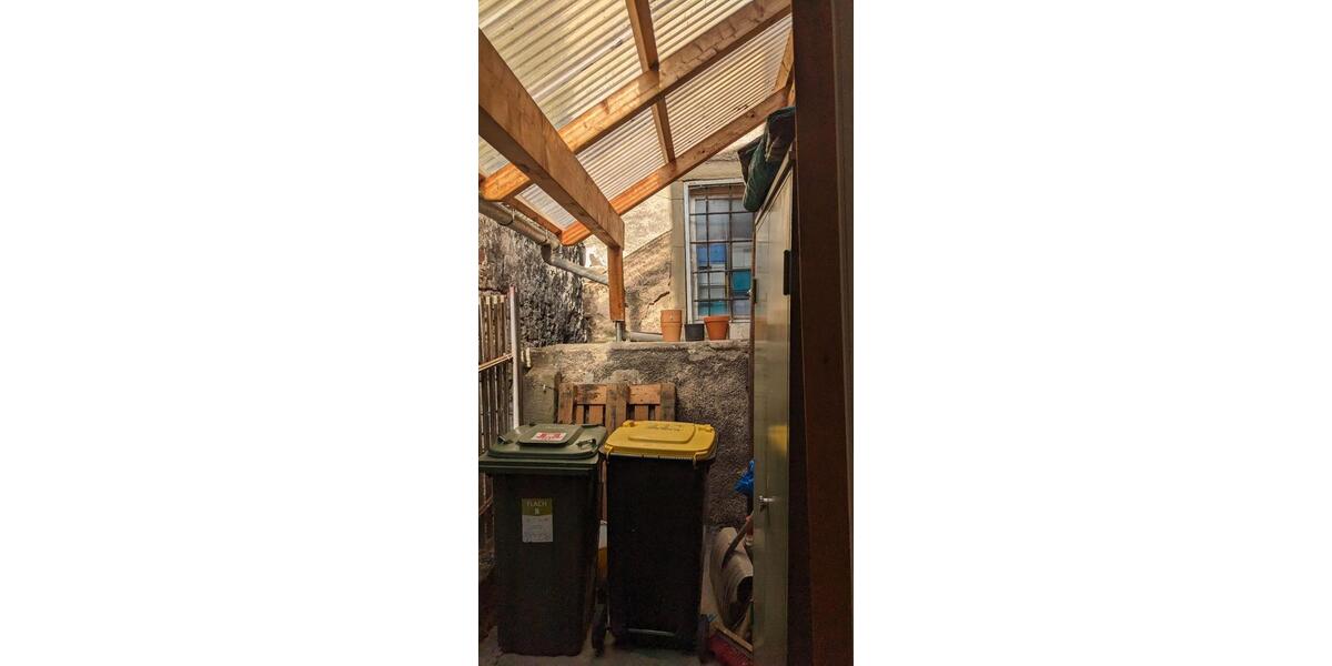 Einfamilienhaus Vaihingen an der Enz - 7 Zimmer, 130 m&sup2;, 239.000&euro; | Angebot:26592937