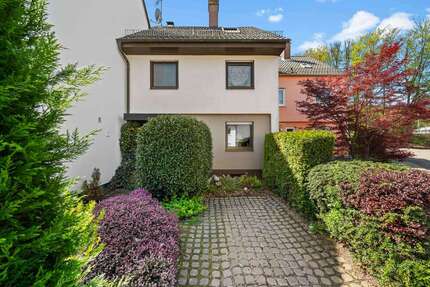 Haus Ettlingen - 5 Zimmer, 120 m&sup2;, 399.500&euro; | Angebot:26258297